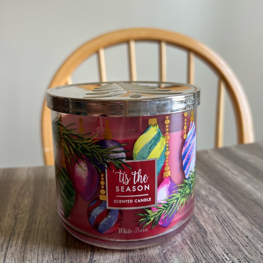 White Barn Tis’ The Season 3-Wick Candle